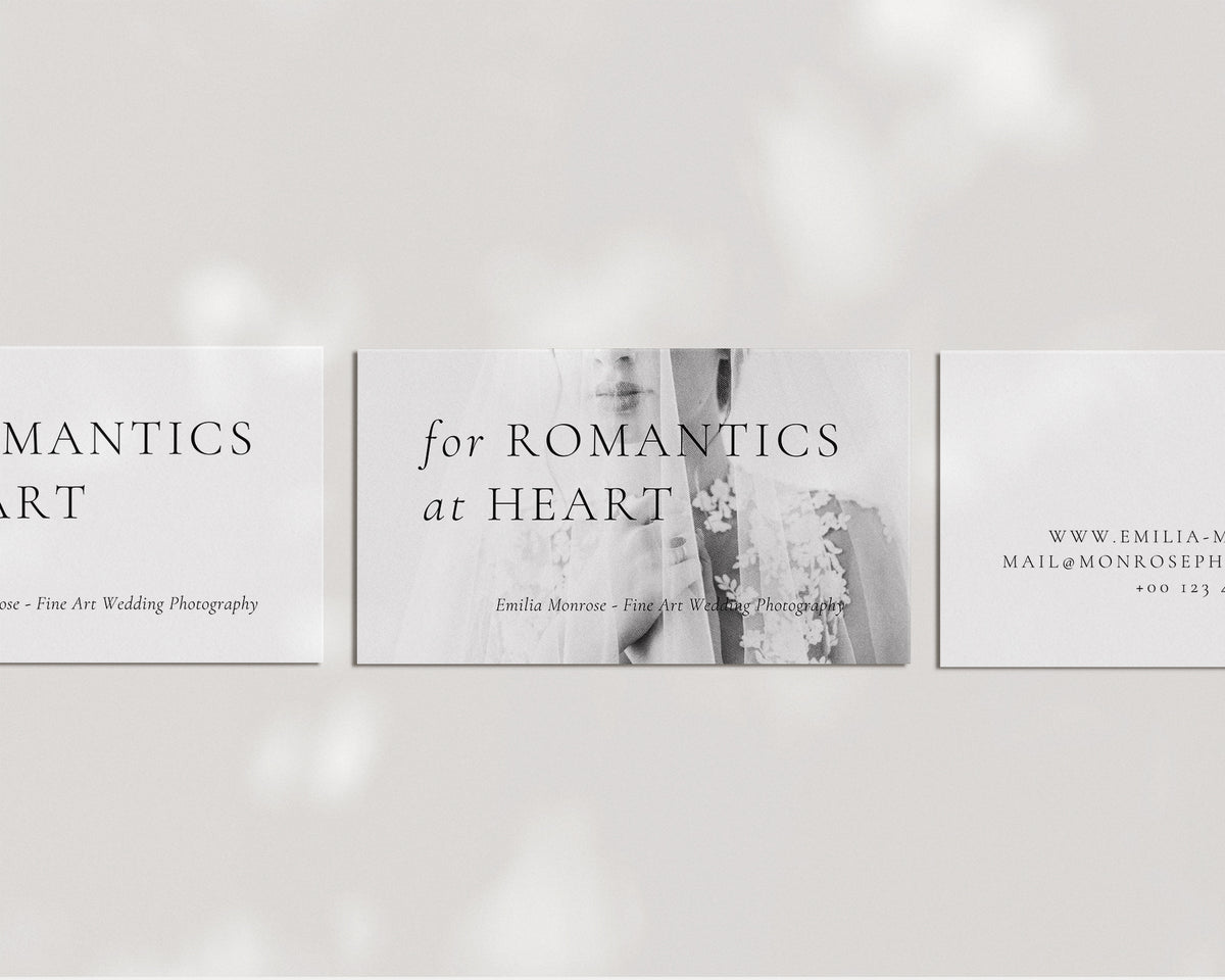 <i>canva</i><br> Business Card <br> <i>orchidée</i>